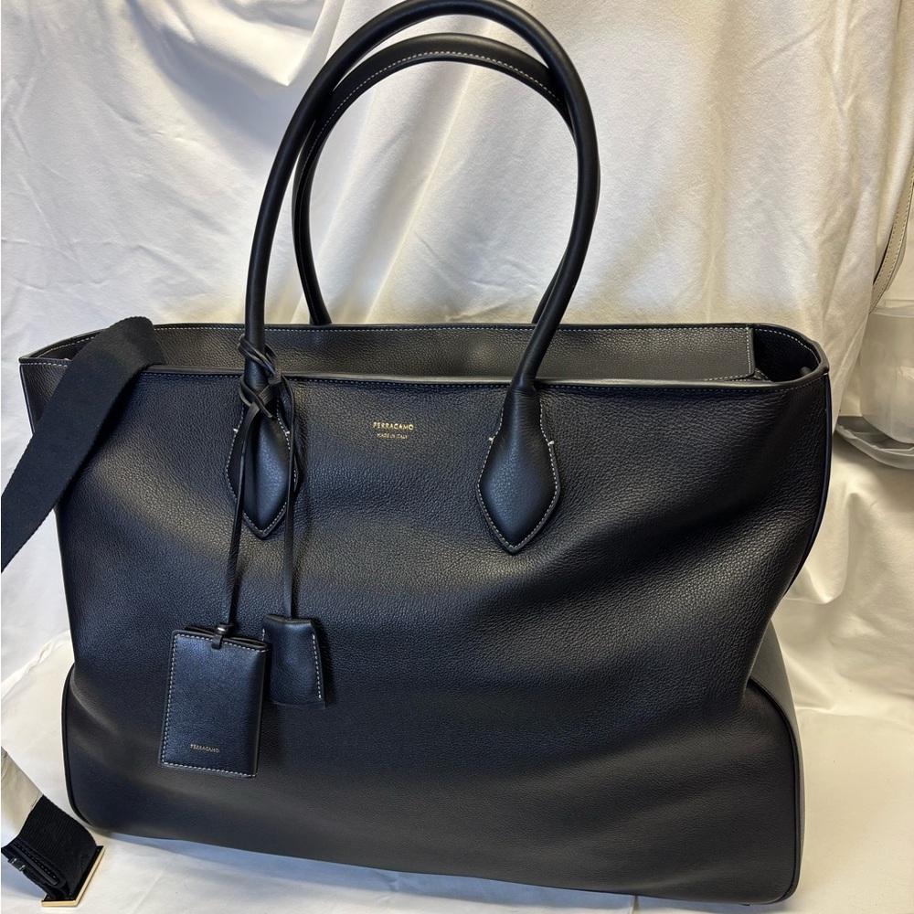Luxury Salvatore Ferragamo Extra Large Weekender Star Leather Tote • Unisex •NWT